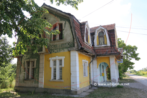 Zgrada železničke stanice Belo Polje