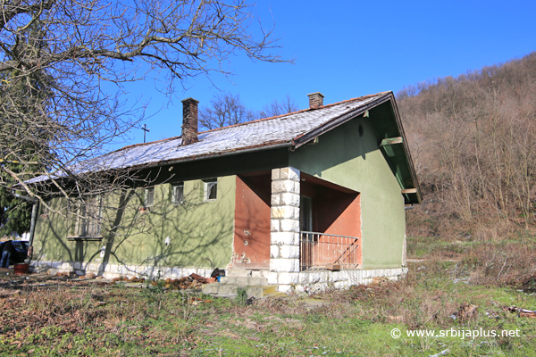 Železnička stanica Bosiljkovac