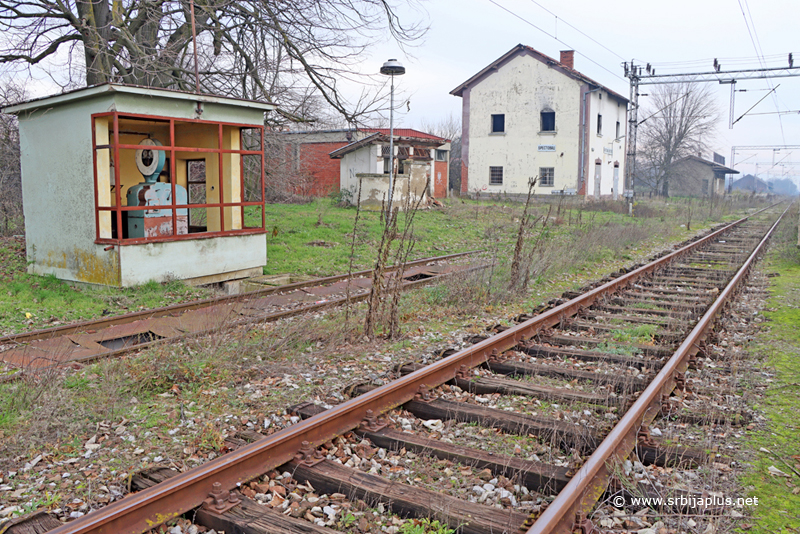Železnička stanica Brestovac