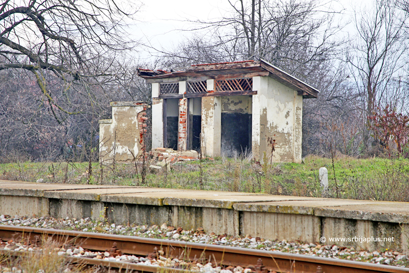 Železnička stanica Brestovac - stanični toaleti 