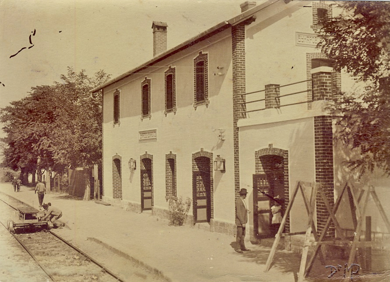 Železnička stanica Bukarevac