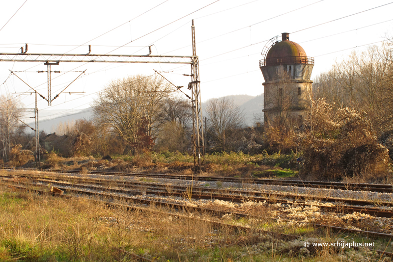 Železnička stanica Grdelica - vodotoranj za napajanje parnih lokomotiva vodom