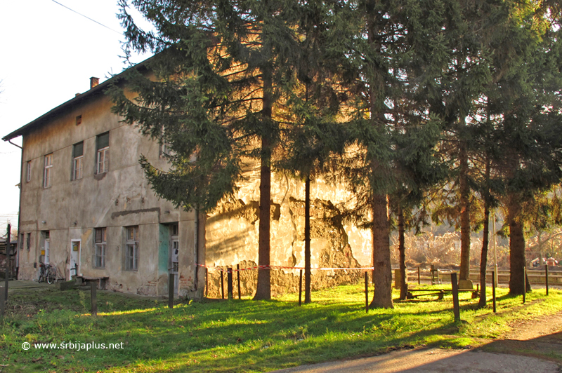 Železnička stanica Grdelica - ulaz na stanicu