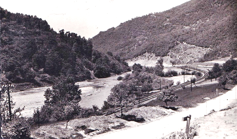 Železnička pruga Niš-Preševo u Grdeličkoj klisuri