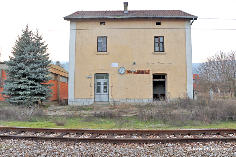 Železničko stajališta Priboj Vranjski - kolosek prema Priboju Vranjskom