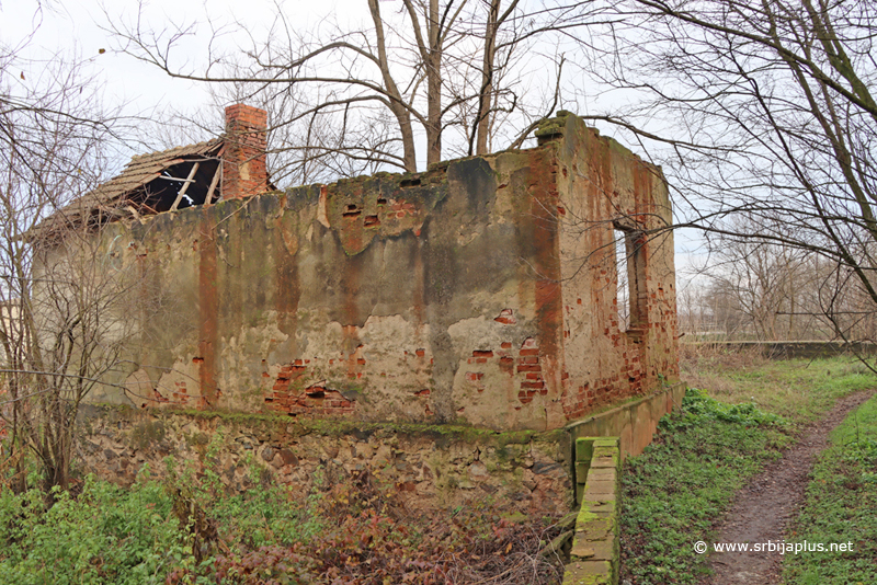 Železnička stanica Živkovo - putanja do stanice